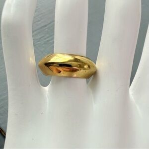 Jenny Bird Gold Tone Ring Size 7